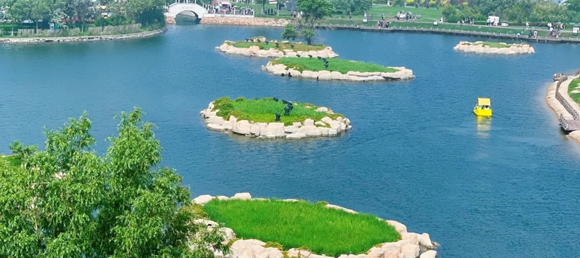 鴿子窩碧波環抱綠島,白橋飛渡黃舟輕漾,繪海濱靜謐詩畫 鴿子窩碧波環抱綠島,白橋飛渡黃舟輕漾,繪海濱靜謐詩畫