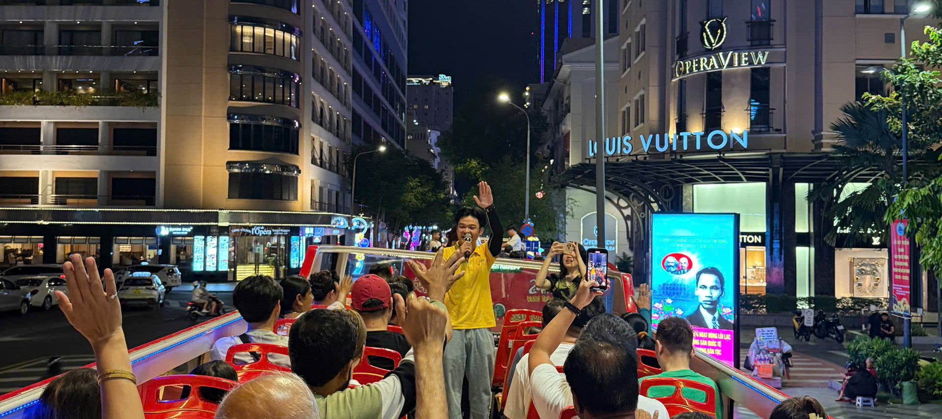 西貢雙層巴士夜遊之旅（含城市景觀）