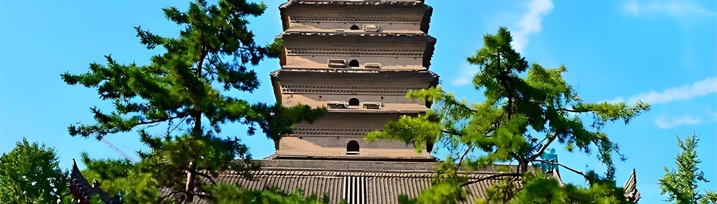 西安小雁塔以其古樸典雅的唐代建築風格、深厚的歷史文化底蘊,以及周邊寧靜清幽的寺院環境,成為感受盛唐遺韻、尋覓心靈寧靜的絕佳之地。 西安小雁塔以其古樸典雅的唐代建築風格、深厚的歷史文化底蘊,以及周邊寧靜清幽的寺院環境,成為感受盛唐遺韻、尋覓心靈寧靜的絕佳之地。