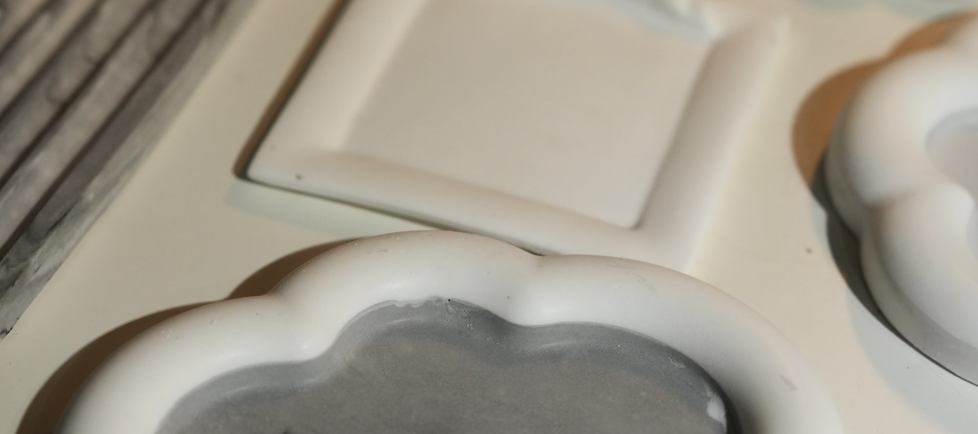 Gypsum Decorative Plate Workshop