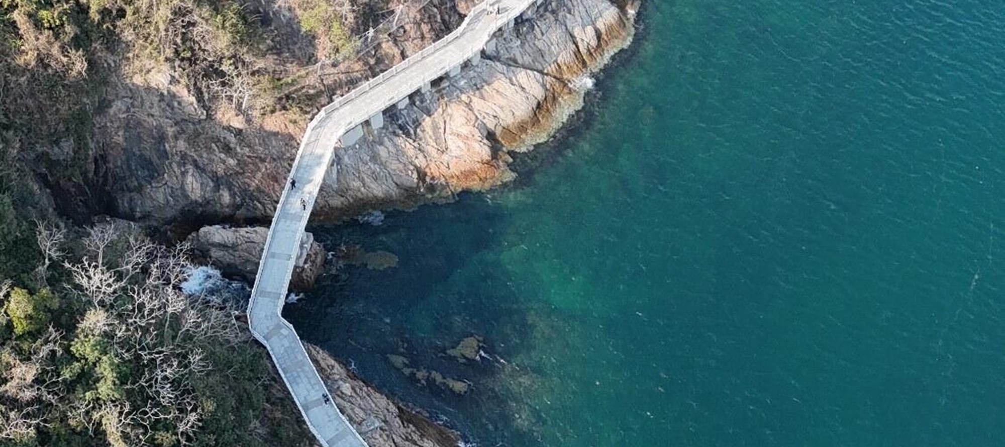 廣東慢遊深圳老友1日遊(大梅沙海濱公園+海濱棧道+地王大夏+“深港之窗”)