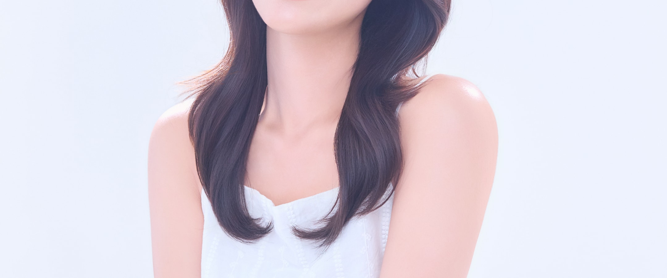 AME Studio - 距離Hanji Makeup僅20分鐘步行路程。
您的預約將安排在您完成Hanji的頭髮和化妝後，可以直接前往工作室進行拍攝。

Hanji精心挑選了一家專業
