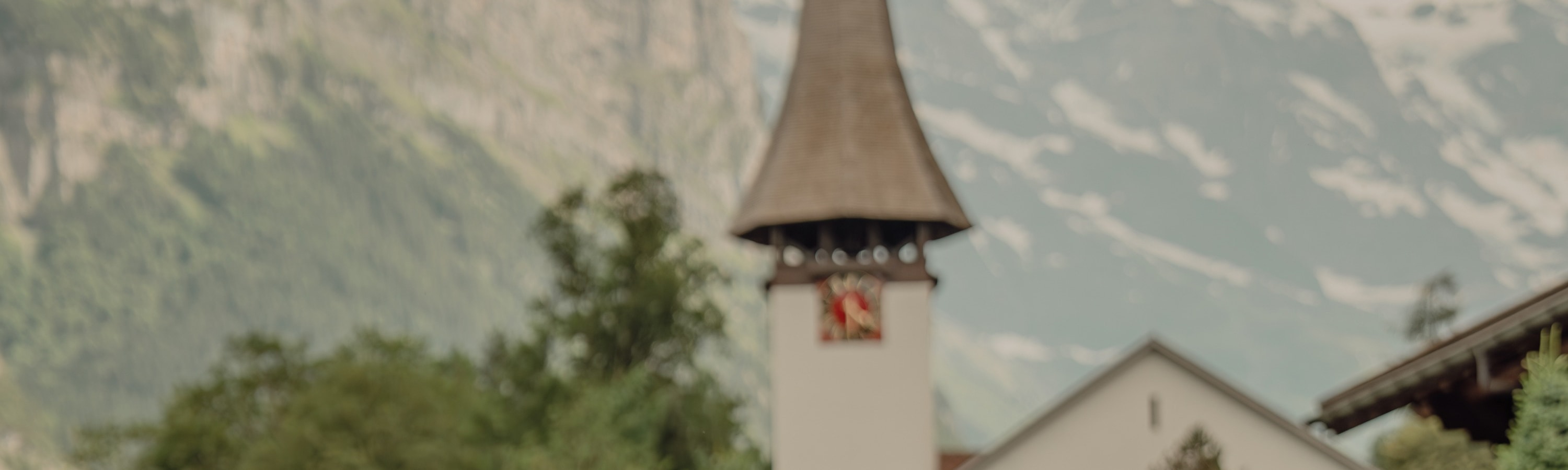 Lauterbrunnen & Wengen: Photoshoot Tour at the best spots