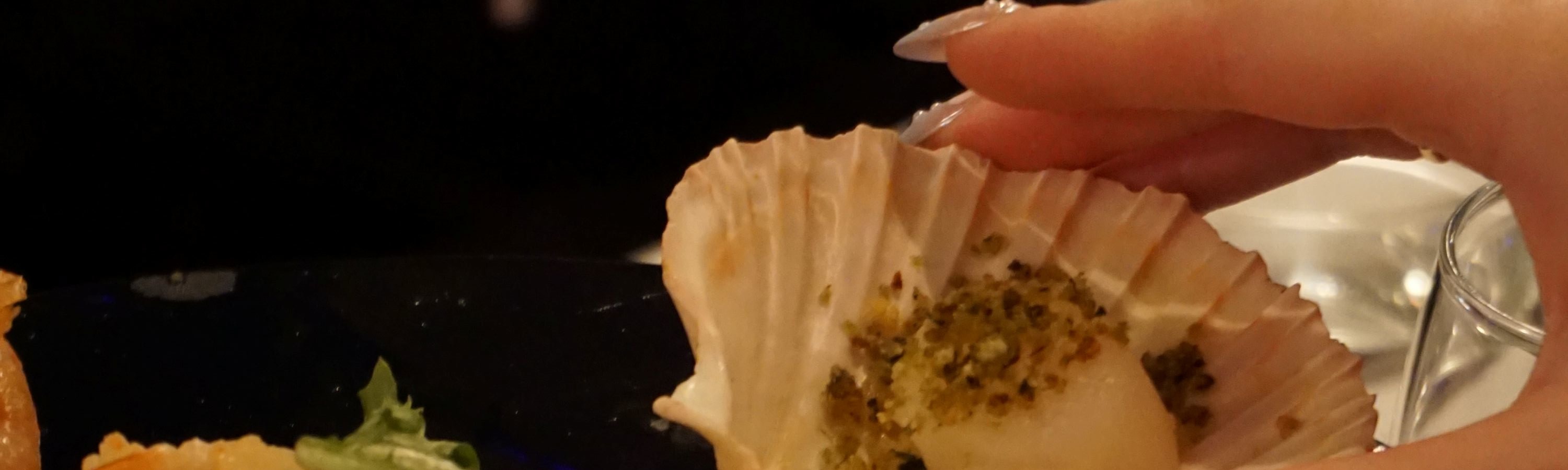 Sydney Harbour Cabaret Show Cruise with 3-Course Dinner - Thumbnail 12