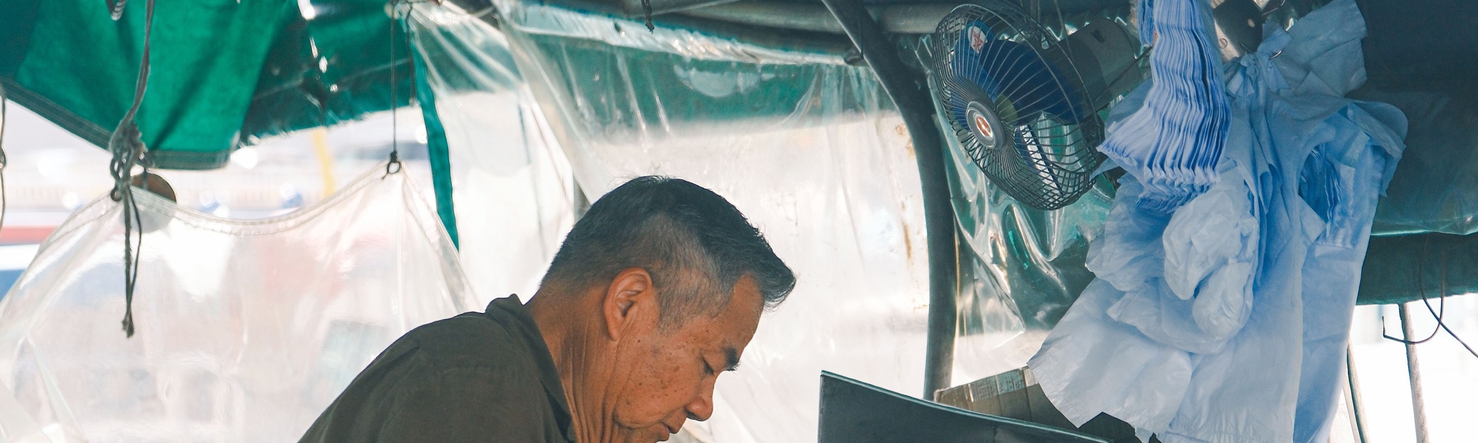 The famous Lau Kee's kitchen preparing Boat Noodles