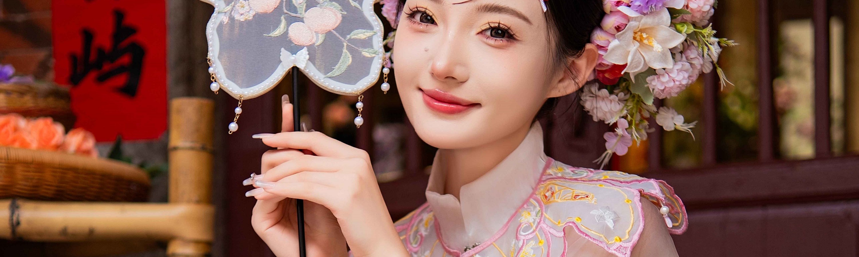 福建泉州簪花體驗+攝影跟拍（精緻妝造+單人簪花+任選服裝+精修美照+底片全送+多個拍照景點）