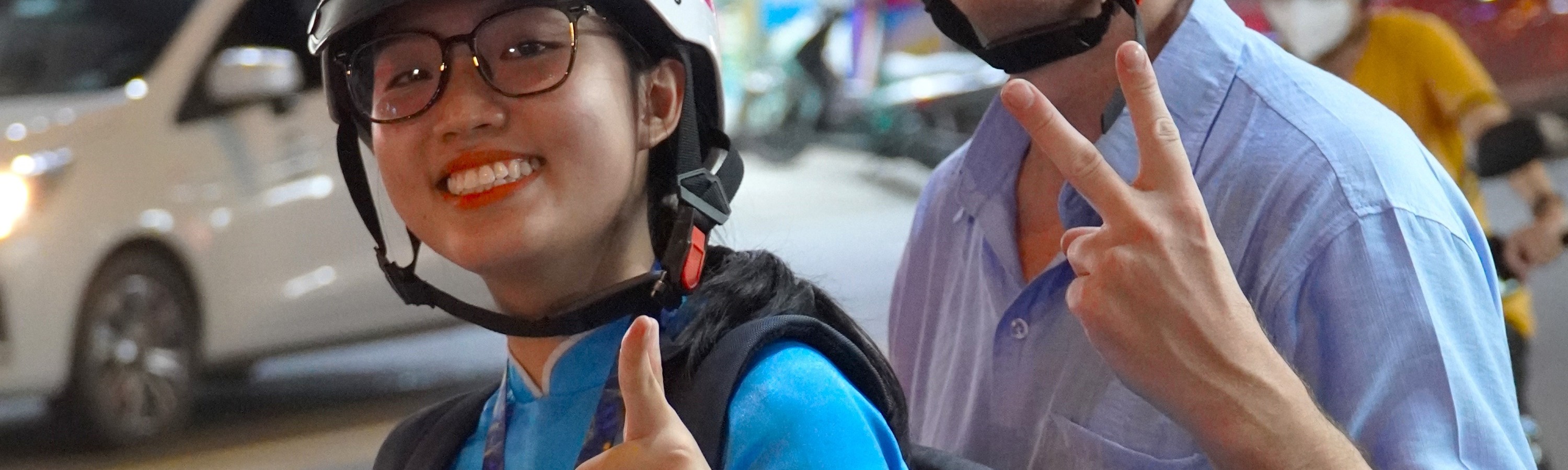 西貢奧黛摩托車美食觀光之旅