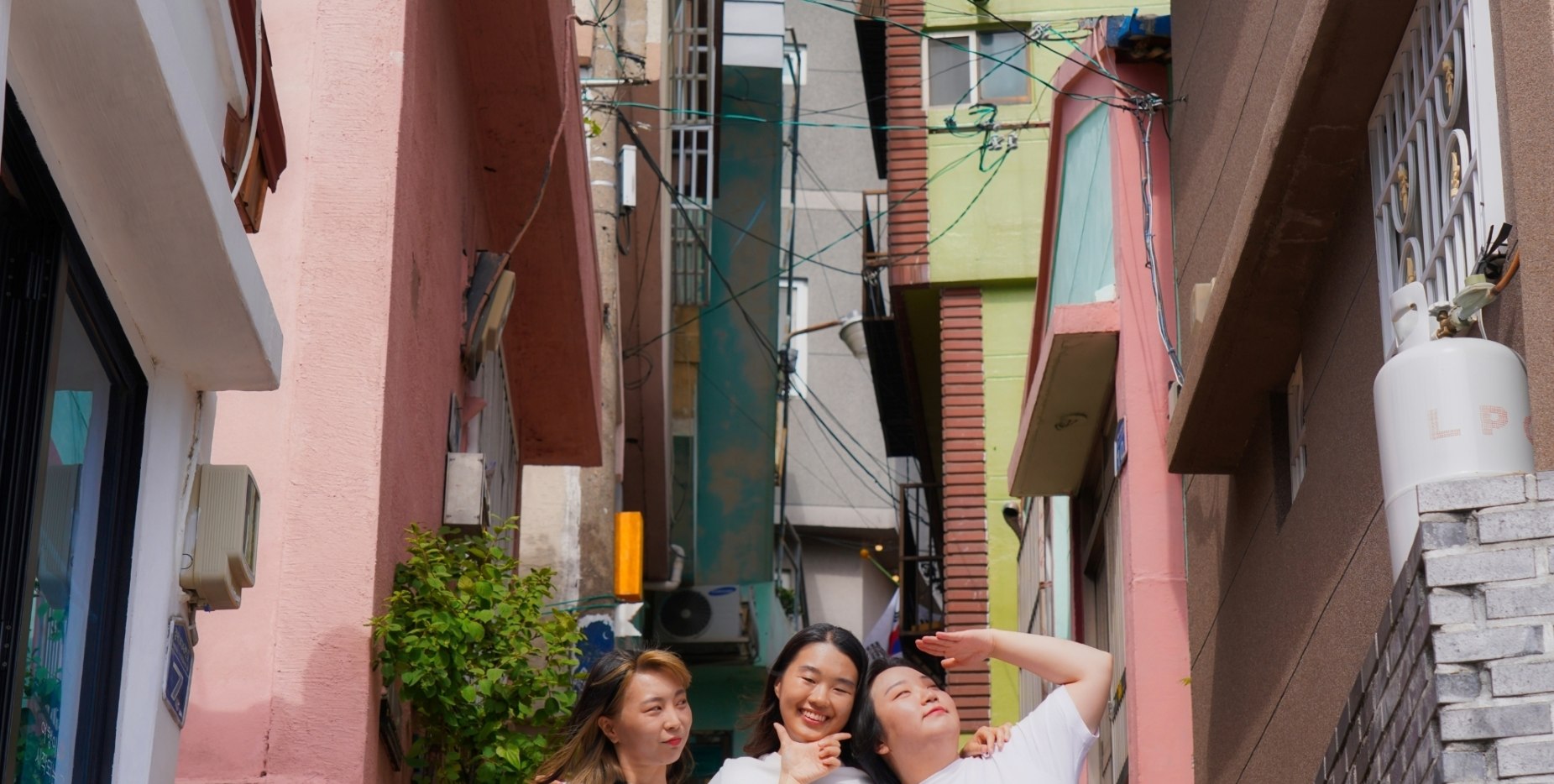 Gamcheon Culture Village Snapshots Tour