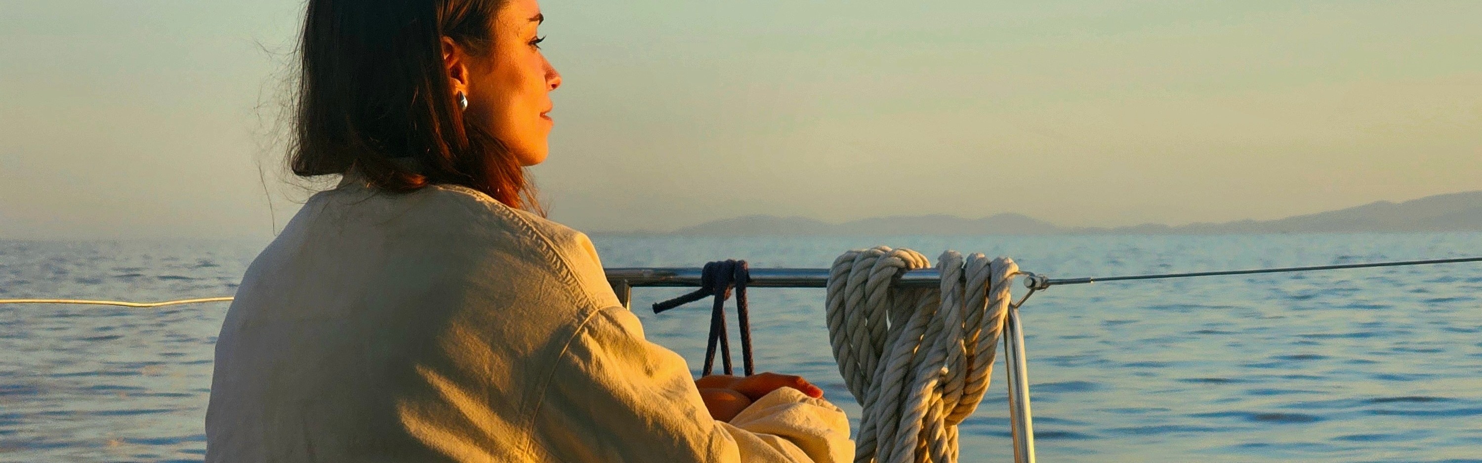 Athens Riviera Catamaran Tour with Fresh Meal and Drinks
