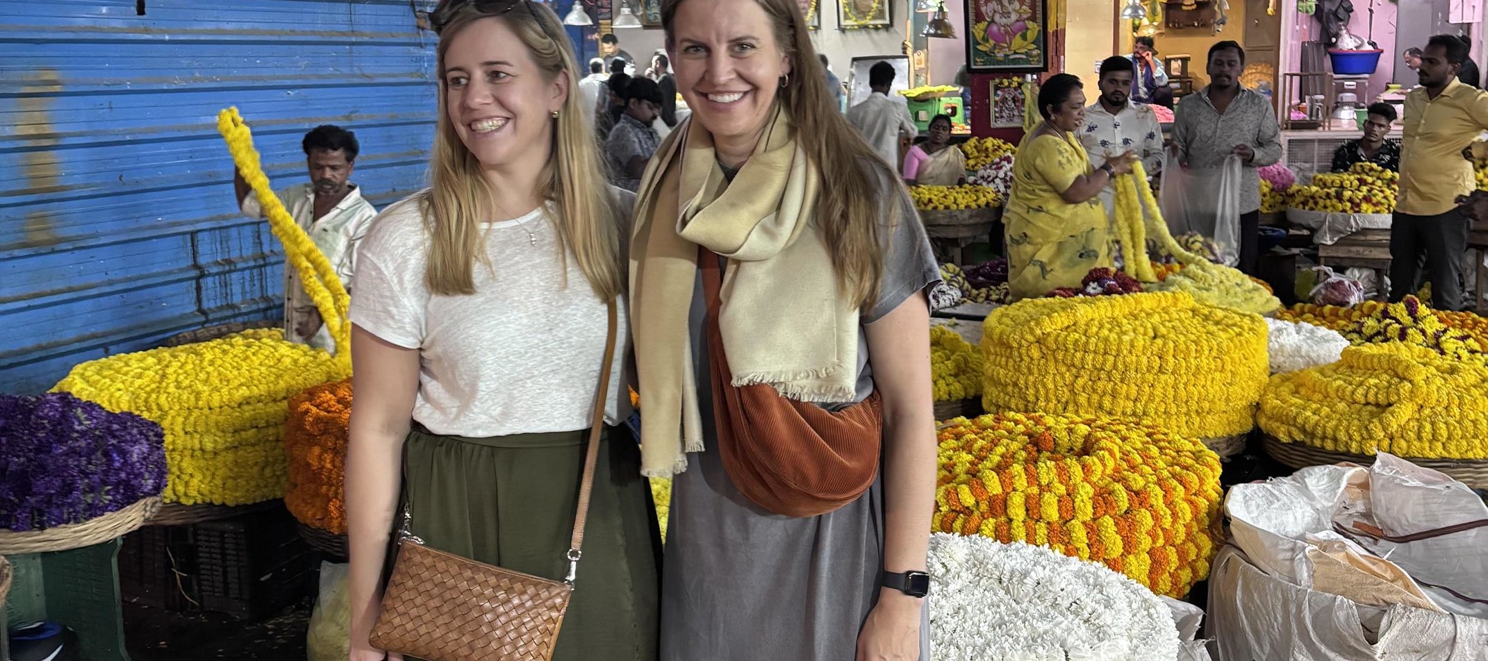 Bangalore : Evening Food Street Walk and Market Visit