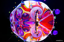 光之影海洋展-在創造海洋藝術的牆面上,與流動的水母進行互動,創造出特殊的奇幻景色!