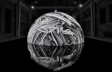 Hello Ouchhh >_< AI數據藝術展 - 此件裝置藝術是一場跨銀河系的探索