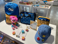 芝麻街2022期間限定店台中站 - Cookie Monster造型「3合1魔法包」首次亮相