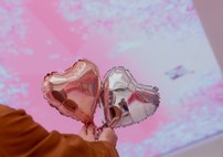 「DIY絲帶心型氣球」