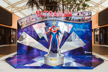 勇者攻防戰|超人力霸王「萬聖特輯」造景- 2米高超人力霸王德卡現身穿梭時光舞台