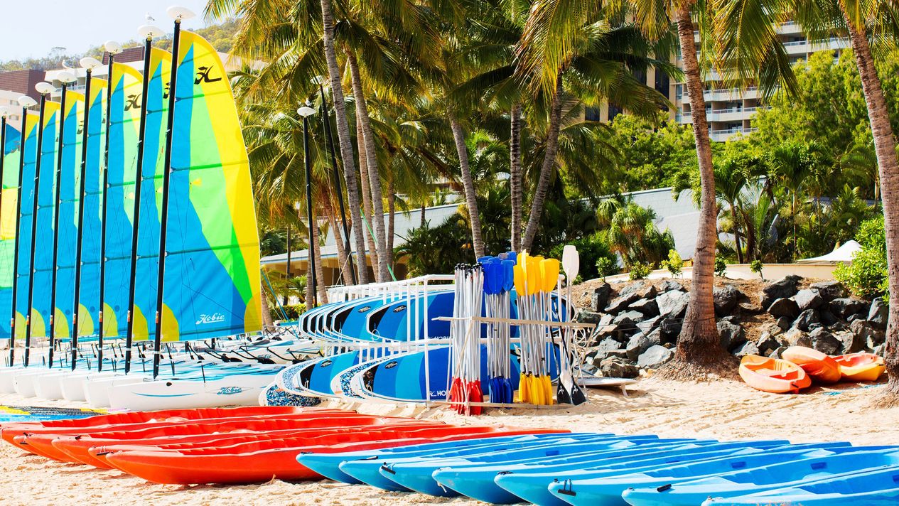 4D3N Hamilton Island Whitehaven Tour with Reef View Hotel