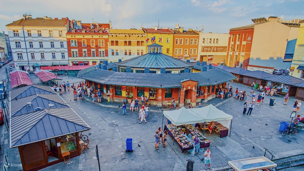 Krakow 'Taste of Kazimierz' Art & Food Tour Klook Canada
