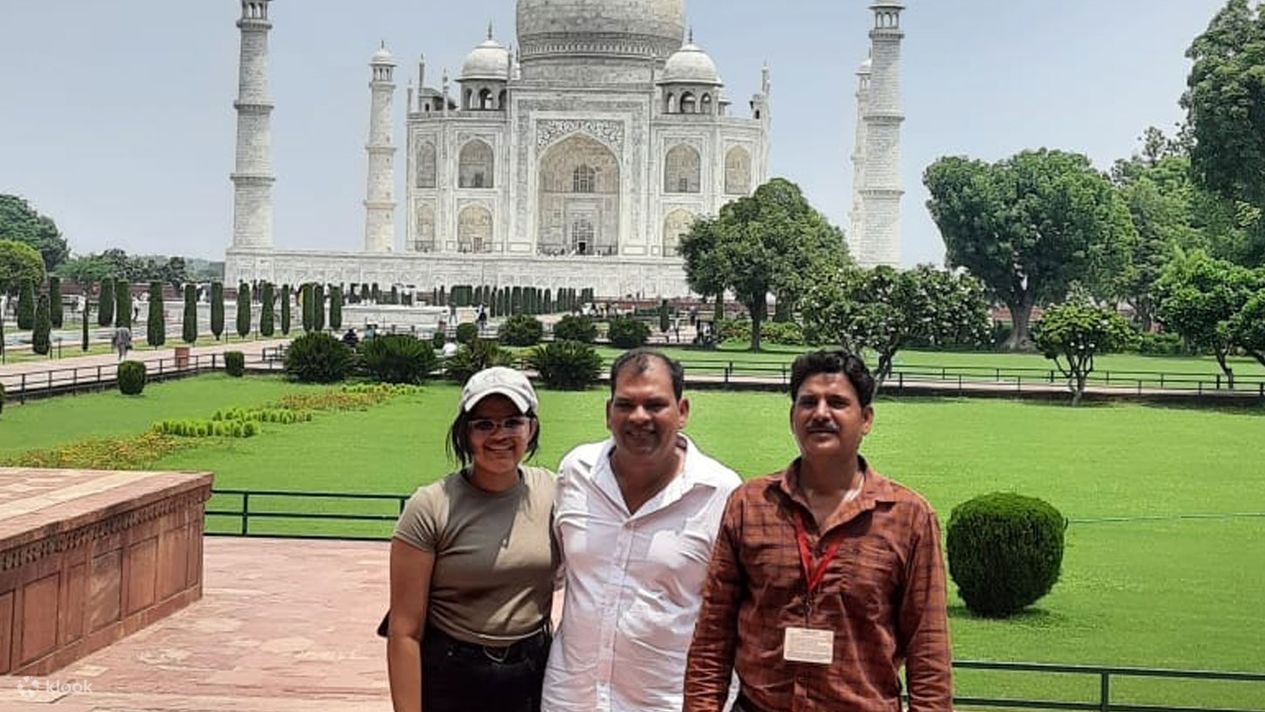 experience-the-magic-of-sunrise-taj-mahal-tour-from-delhi-klook-canada