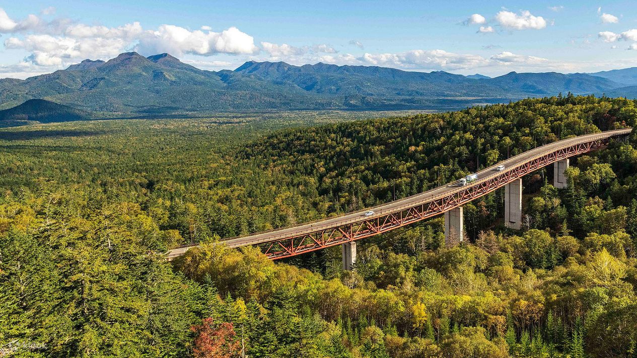 [Autumn Only] Hokkaido 2-Day Tour｜10 Beautiful Scenic Spots｜Kurodake ...