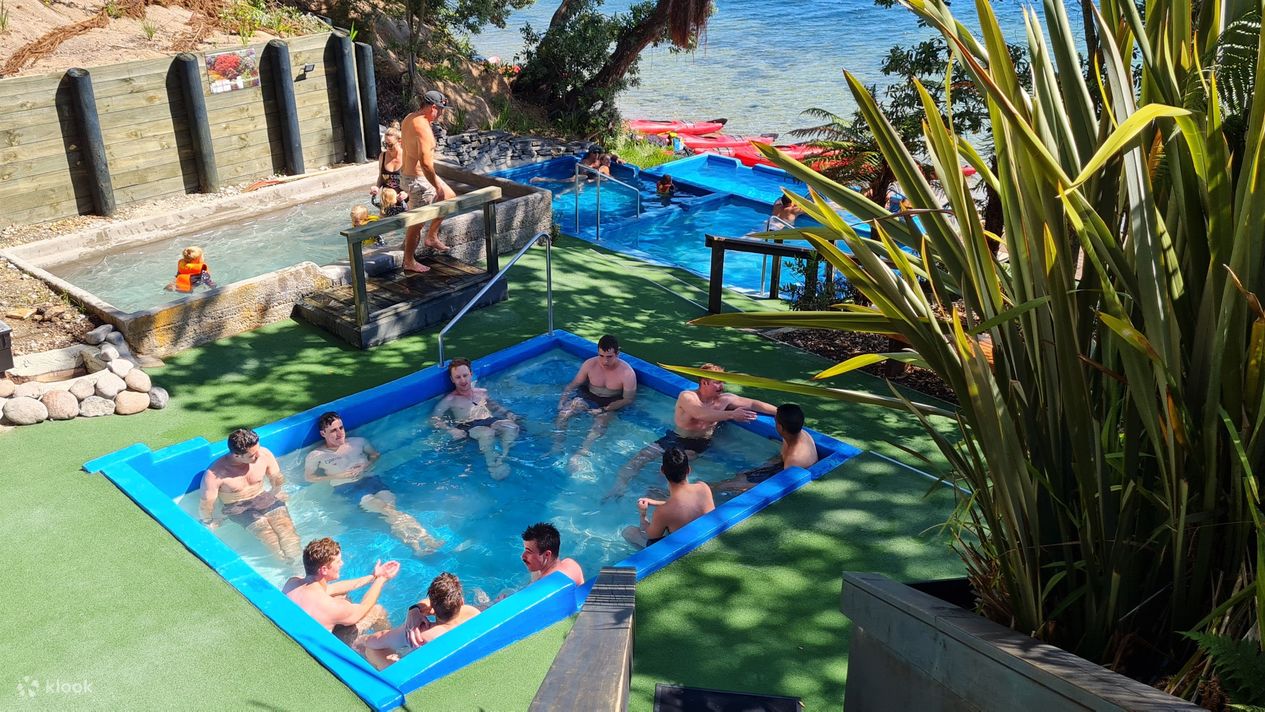 River Rats Pool Guided Kayaking and Hot Pools Experience from Rortoura - Klook Hong Kong