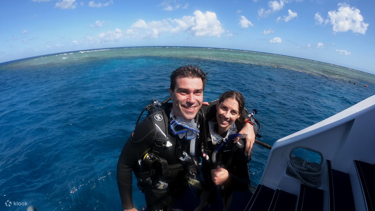 Explore the Depths with PADI Discover Scuba Diving in Stunning Port