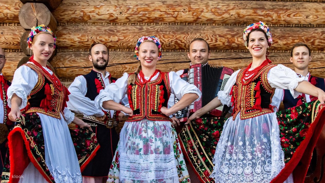 Polish Folk Show and Traditional Dinner Ticket in Krakow, Poland Klook