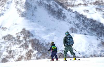 KIRORO Ski & Snow Experience & Otaru Sight…