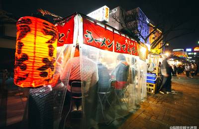 Fukuoka Nakagawa River Night Cruise & Street Food Tour