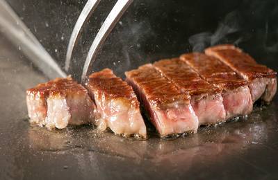 Kobe Beef Steak SAKURA Teppanyaki - Kobe