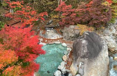 Hirayu and Shin-Hodaka Hot Spring Experience from Takayama