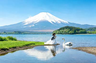 Mount Fuji Six Major Photo Check-in Day Tour