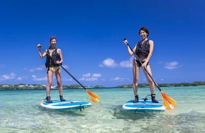 Ishigaki Island/1-day Kabira Bay SUP/Canoe & Blue Cave Snorkeling Expe