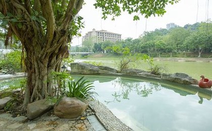 สวนน้ำพุร้อนหนานคุนซาน