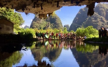 ทัวร์ส่วนตัว 1 วันของ Yingxi Peak Forest Corridor และ Wonderland จากกวางโจว