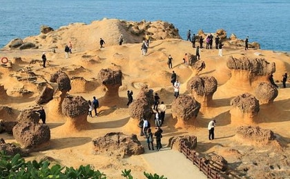 ทัวร์เย่หลิว, จินกัวสือ, จิ่วเฟิ่น และซือเฟิ่นแบบรวมกลุ่มหนึ่งวัน