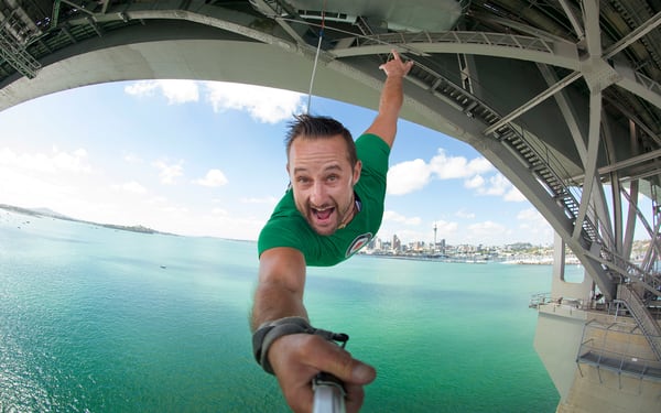 Auckland Bridge Bungy Experience