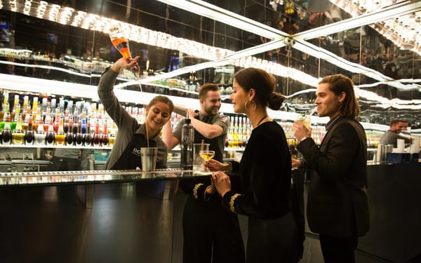 House of Bols Experience with Restaurant Visit in Amsterdam