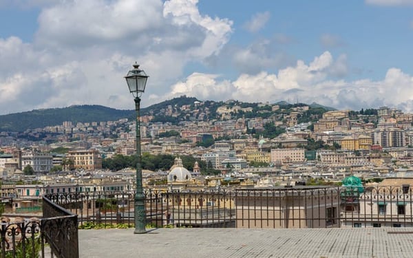 Old town Genoa tour