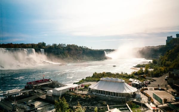Niagara Falls Day Tour from Downtown Toronto