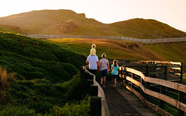 French Island and Phillip Island Wildlife and Penguin Parade Tour