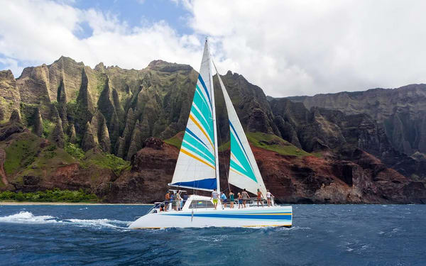 Napali Sail with Snorkel Experience in Kauai