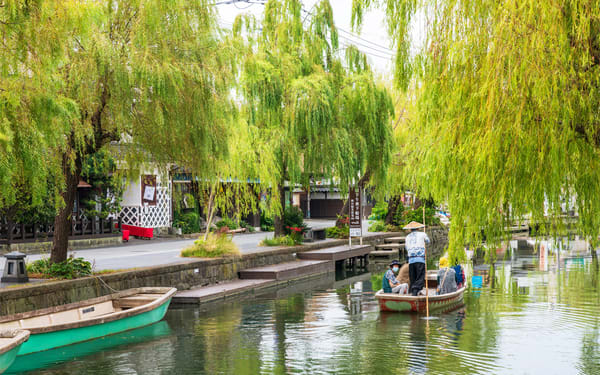 Fukuoka Full-Day Dazaifu, Yanagawa Boating & Outlets Tour