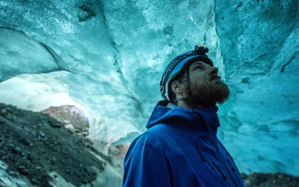 Blue Ice Cave and Glacier Hike in Skaftafell