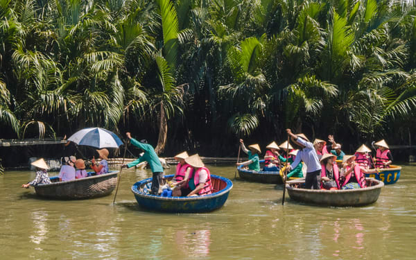 Eco Cooking and Basket Boat Tour