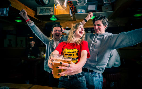Downtown Club Crawl and Nightlife Experience in Amsterdam