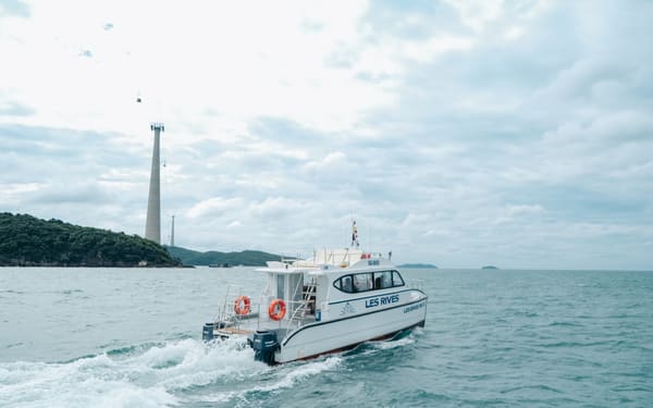 Private Romantic Sunset Cruise Tour by Catamaran Speedboat in Phu Quoc