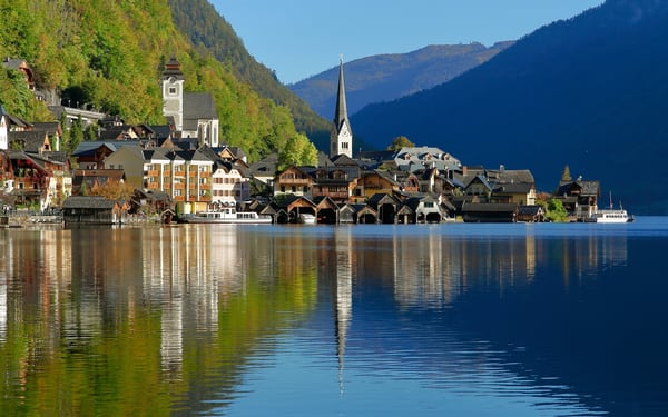 Salzburg Private Full-Day Hallstatt & St. Wolfgang Tour