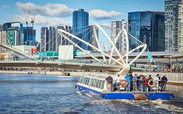 Williamstown Ferry Sightseeing Cruise from Melbourne