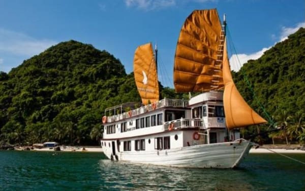 Phoenix 3D2N Cruise: Ha Long Bay with Sung Sot & Ti Top