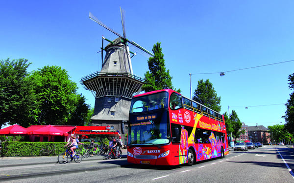 Amsterdam City Sightseeing Bus Pass with Canal Cruise